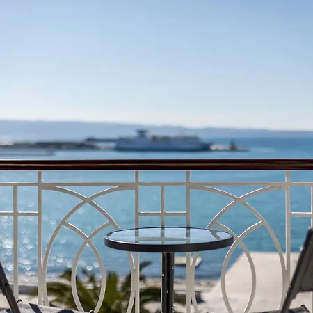 Seaview Luxury Retreat-2