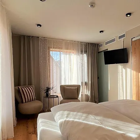 Hotel-Weingut Bernard-3