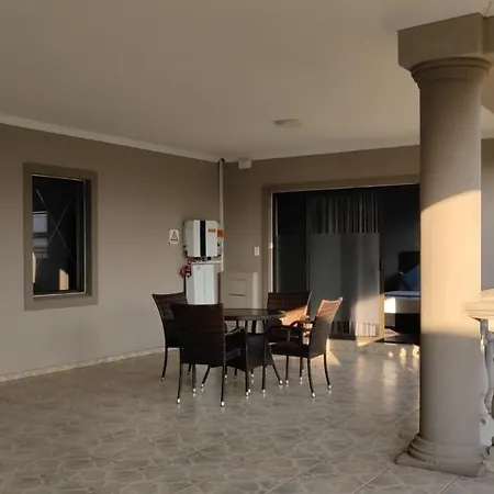 Palm View Midrand Guest House-2