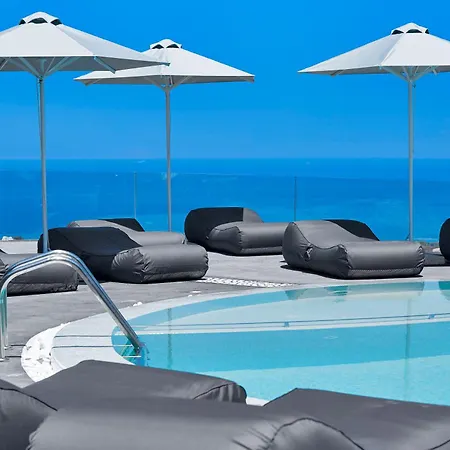 Aperanto Suites-3