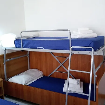 Hotel Venezia Beach-2