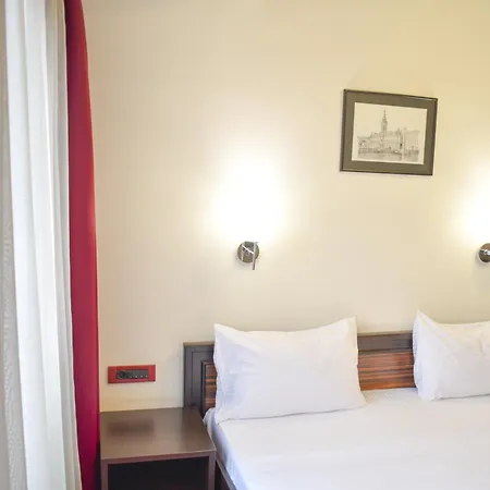 BH Hotel Hamburg-2