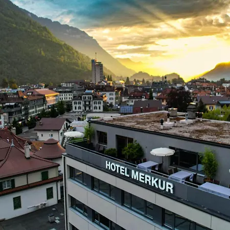Hotel Merkur - West Station Lodge-3