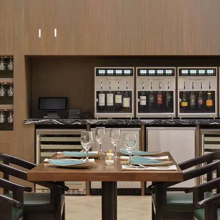 Embassy Suites By Hilton Philadelphia Valley Forge-2