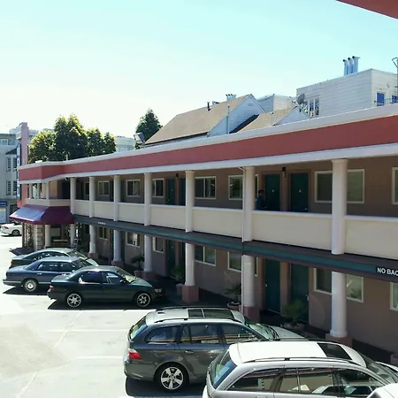 Town House Motel-2