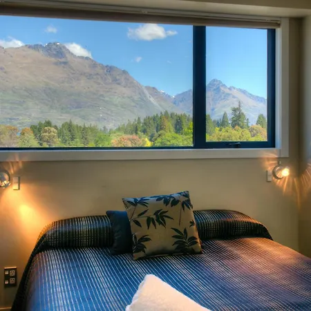 Four Seasons Motel-3