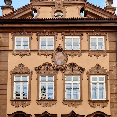 Hotel Nerudova 211-3