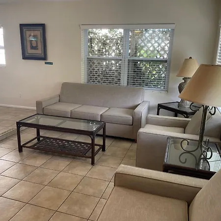 Venice Beach Villas-2