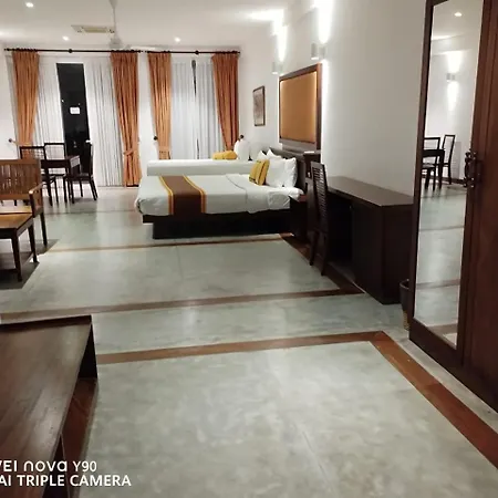 Refresh Hotel Hikkaduwa-2