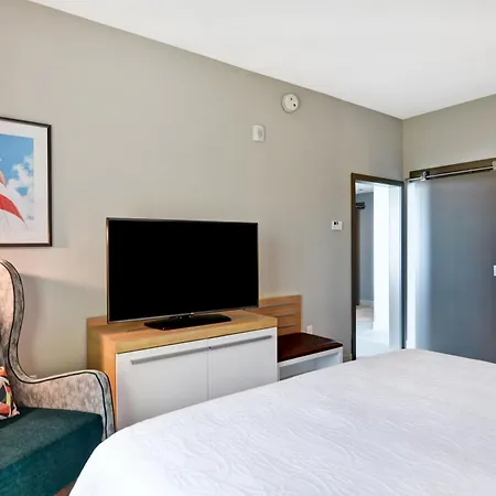 Hilton Garden Inn Biloxi-3