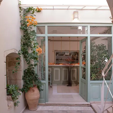 Mythos Suites Boutique Hotel-3