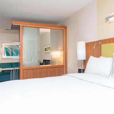 Springhill Suites Houston Sugarland-2