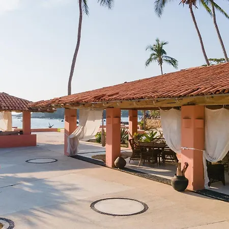 El Careyes Club & Residences-3