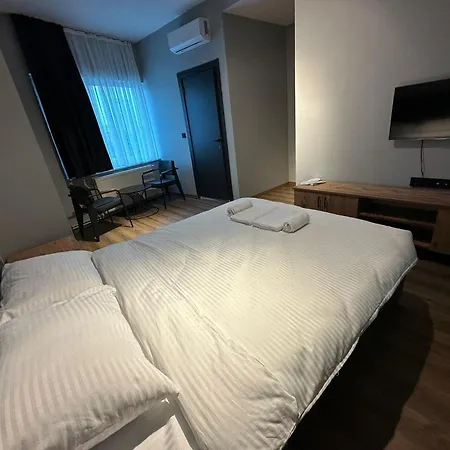Lucca Suites Hotel-3