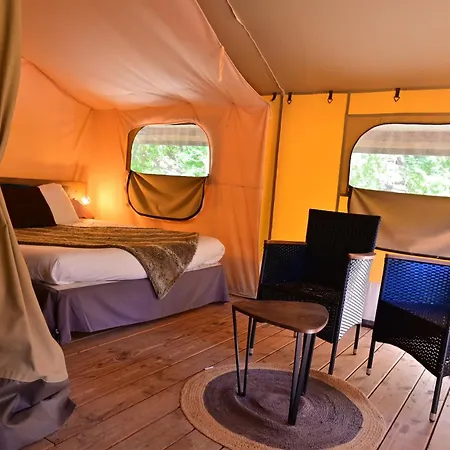 Prehistoric Lodge - Adult Only-2