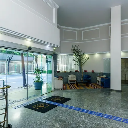 Hotel Augusta Boulevard-3