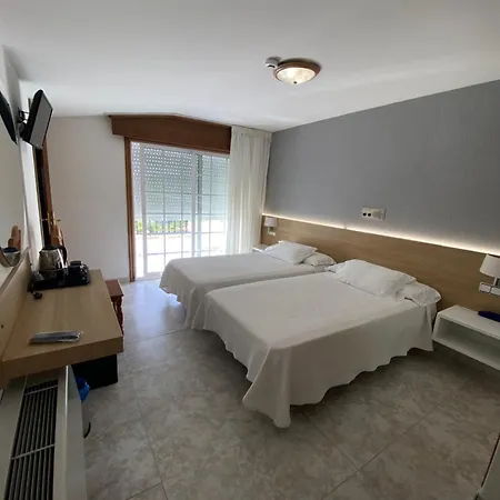 Hotel Riveiro II-2