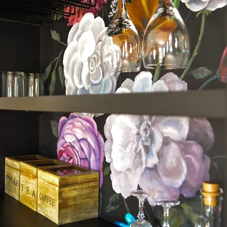 Bohemian Guesthouse - Pretoria-2