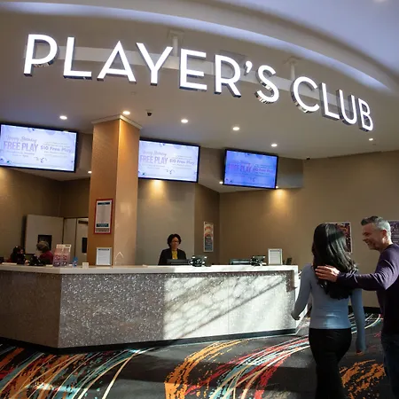 Jake'S 58 Casino Hotel - Adults Only-3