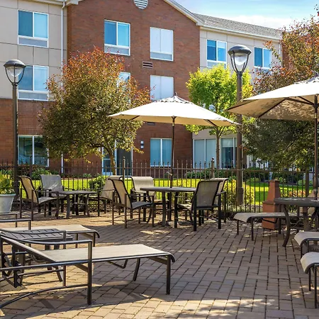 Hilton Garden Inn Spokane Airport-3