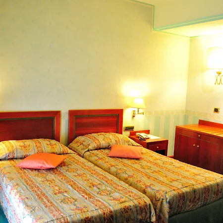 Phi Hotel Hortensis-2