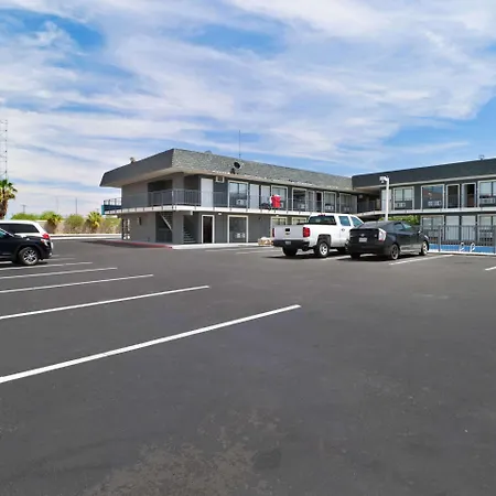 Clarion Pointe Ridgecrest Near China Lake Naval Station-3