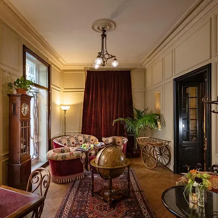 Hotel Locarno-3