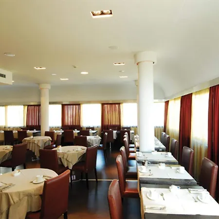 Cosmopolitan Hotel-2