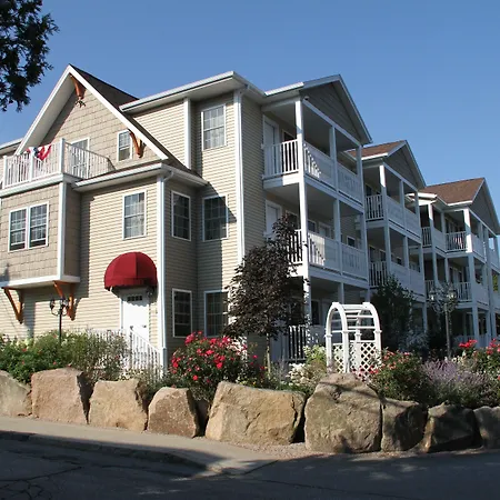 Bar Harbor Manor-2