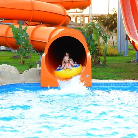 Pickalbatros Royal Moderna Sharm "Aqua Park"-2