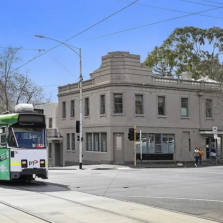 Plum Serviced Apartments North Melbourne-3
