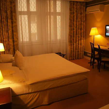 Antik Hotel Prague-3