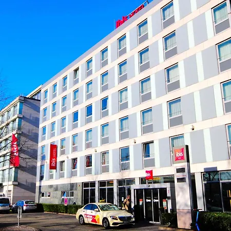 Ibis Koeln Messe-3