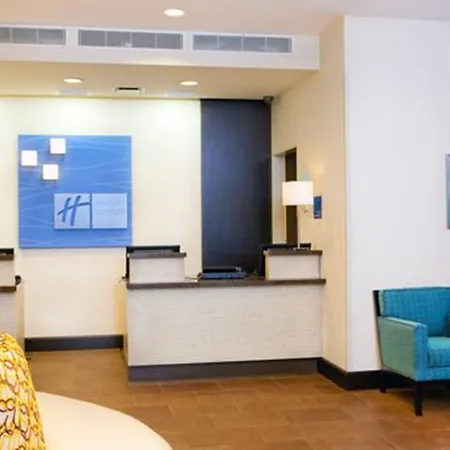 Holiday Inn Express - Times Square South By Ihg-2