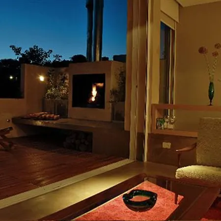 Home Hotel-3