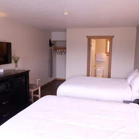 Golden Village Lodge-3