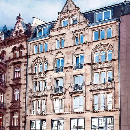 Five Elements Hostel And Capsules Frankfurt-2