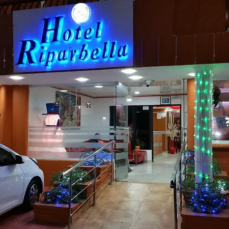 Hotel Riparbella-3