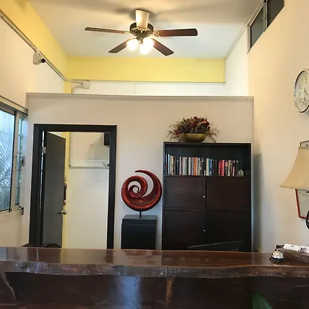 Easy Inn Hotel-2