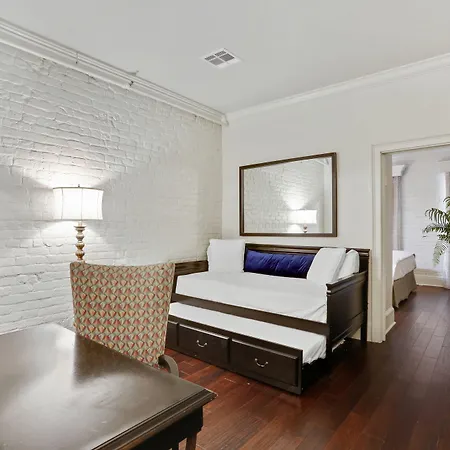 La Galerie French Quarter Hotel-2