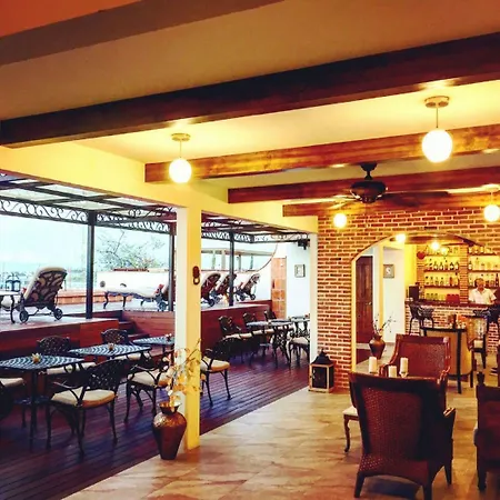 La Leyenda Boutique Hotel By Bunik-3