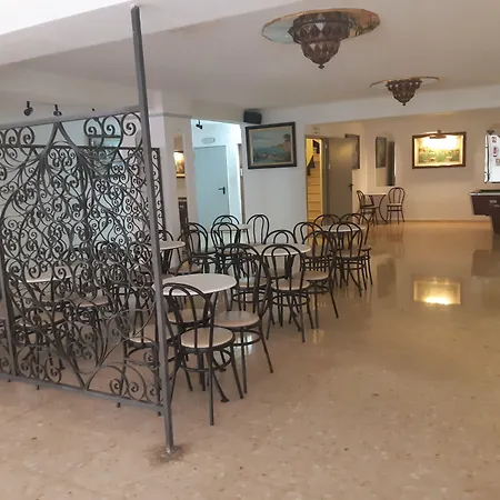 Hotel Castella-2