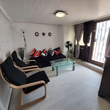 Nancyroom-2