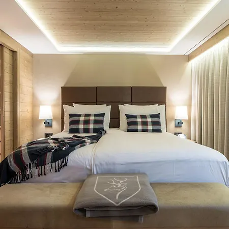 Hotel De Rougemont & Spa-3