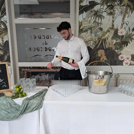 The Originals Boutique, Hôtel Bulles by Forgeron, Lille Sud (Qualys-Hotel)-2