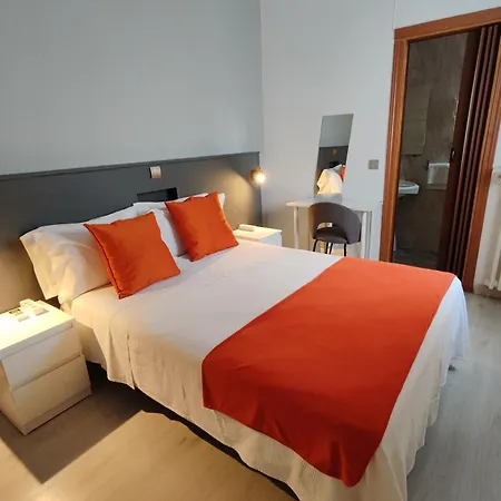 Hostal Cervantes-2
