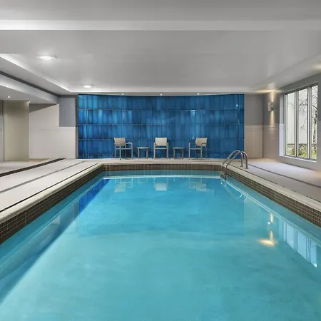 Holiday Inn Express Hotel & Suites Chatham South By Ihg-3