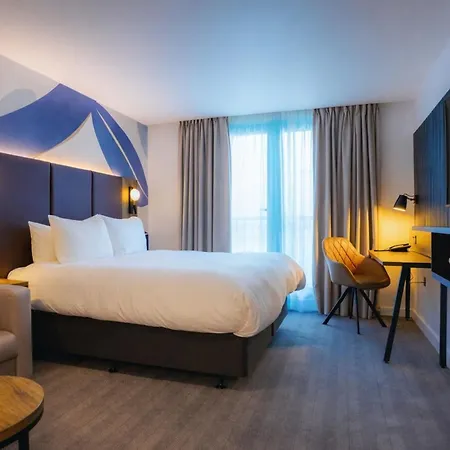 Holiday Inn London Camden Lock By Ihg-3