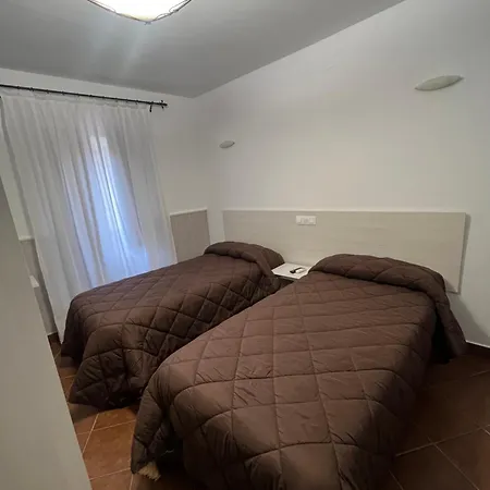 Hostal Hueso-2
