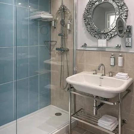 Vanbrugh House Hotel-3